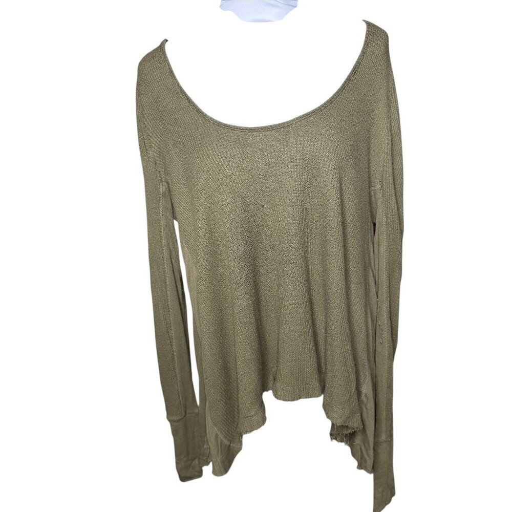 We The Free Malibu olive green waffle knit sharkbite top small